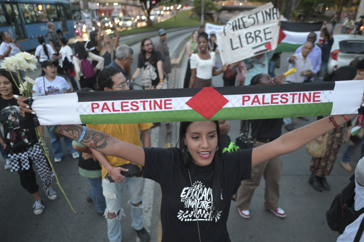 People demonstrate in support of Palestinians in Cali, Colombia, on October 19, 2023 amid Israeli air strikes on Gaza in reprisal for a surprise Hamas attack on Oct. 7, 2023. (AFP/File)