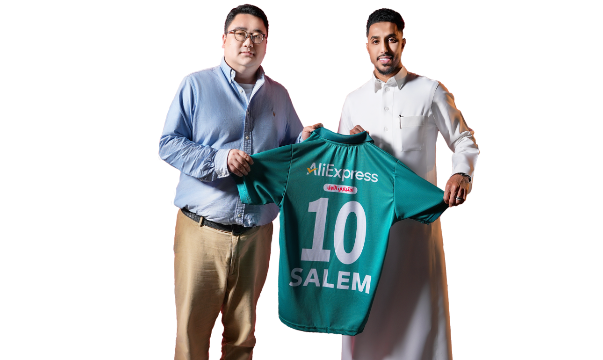 Saudi football hero Salem Al-Dawsari and rising star Feras Al-Brikan will feature in AliExpress’ marketing initiatives within the GCC in the upcoming year.