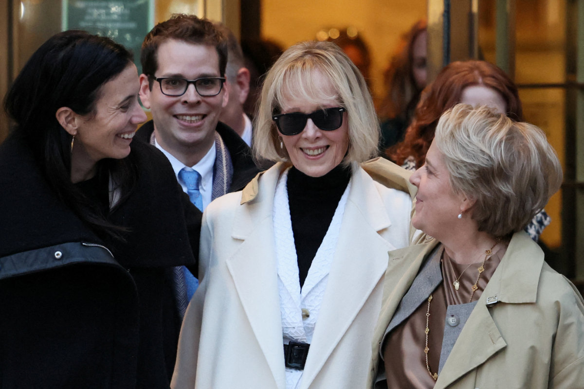 E. Jean Carroll and her attorneys react outside the Manhattan Federal Court on Jan. 26, 2024, , after the verdict in the second civil trial wherein she accused former US President Donald Trump of raping her decades ago. (REUTERS/File Photo)