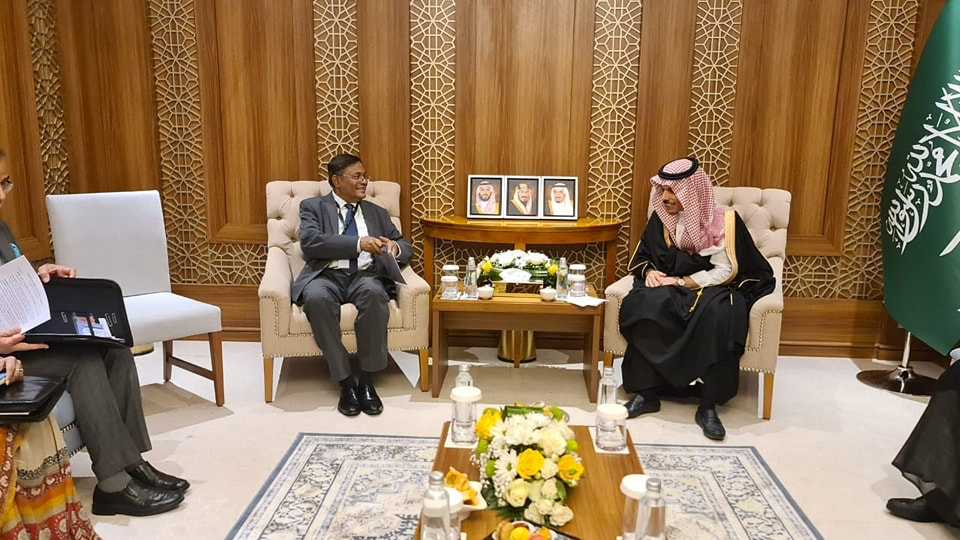 Foreign Minister Hasan Mahmud meets with Saudi Foreign Minister Prince Faisal bin Farhan in Jeddah on March 5, 2024. (Bangladesh Foreign Ministry)