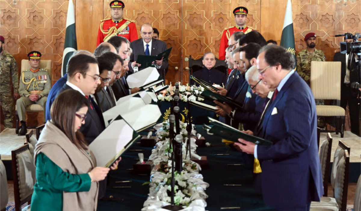 Newly elected Pakistani President Asif Ali Zardari inspects the honor guard at the Presidential Palace in Islamabad, Pakistan on March 11, 2024. (Press Information Department)