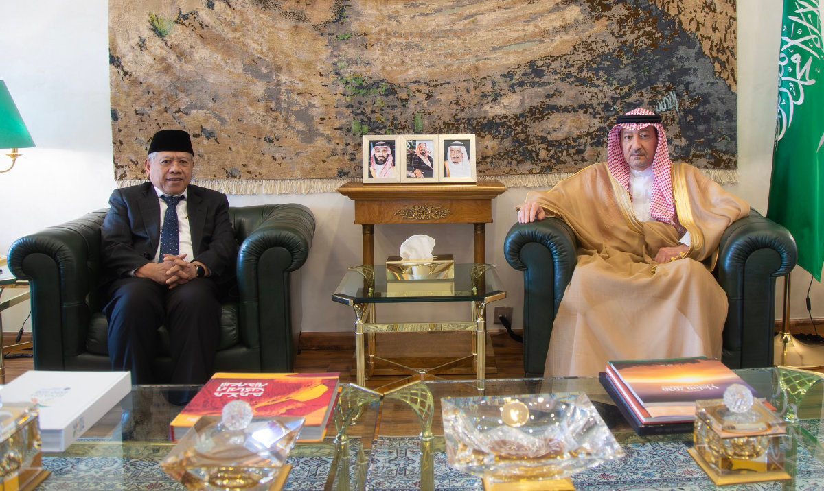 Saudi deputy ministers receive Indonesian, Norwegian ambassadors