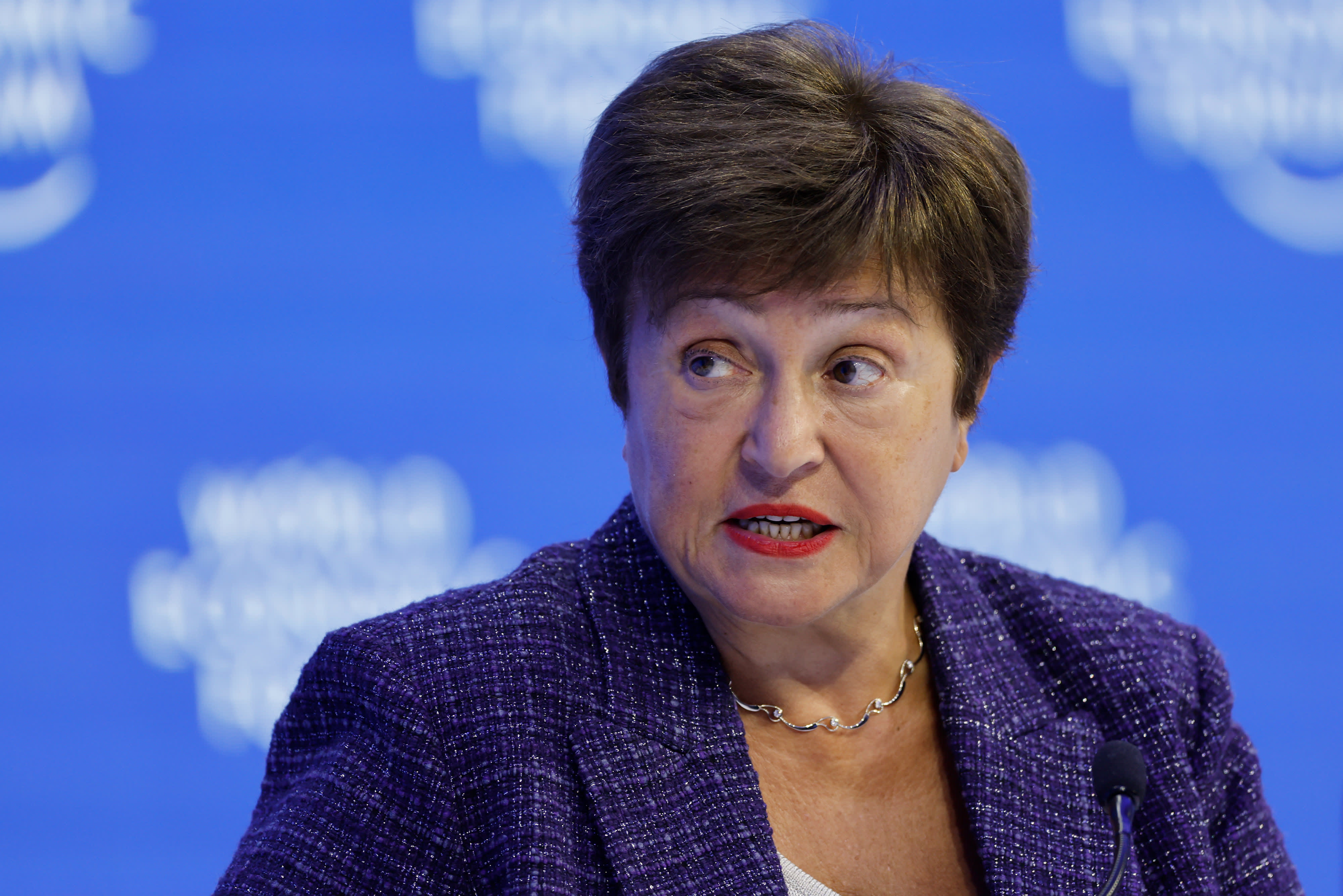 IMF chief urges central banks’ independence on policy matters