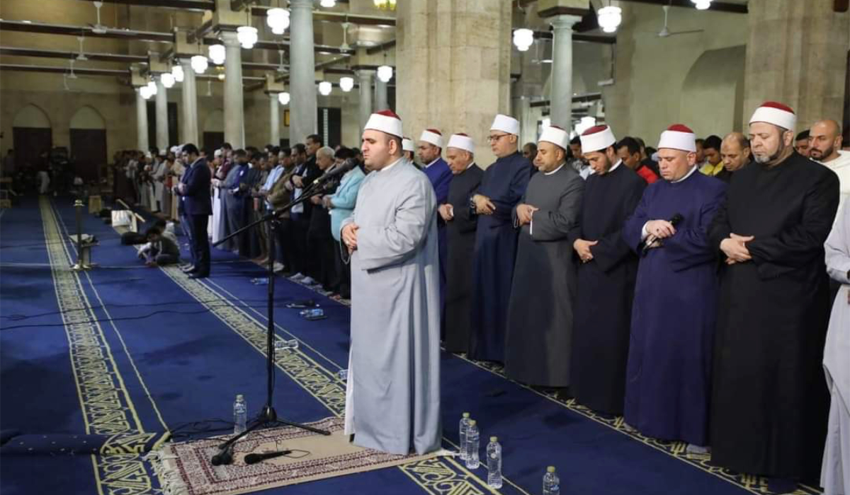 Within this vibrant tapestry of worshippers, renowned Qur’an reciters lead the evening and Taraweeh prayers, enriching the spiritual experience for all who partake. (Supplied)