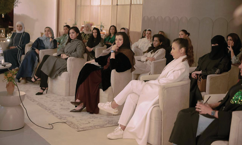 A number of female influencers and journalists gathered to learn about the new features of the Apple Watch.
