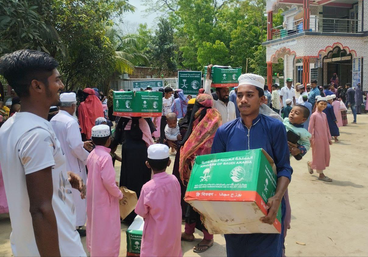 KSrelief’s programs cover food security, health, sanitation, shelter, nutrition, education, telecommunications and logistics. (SPA)
