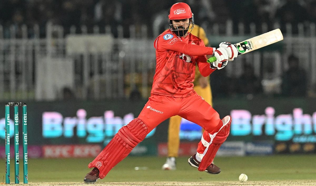 Shadab leads Islamabad to 29-run Pakistan Super League win over Peshawar
