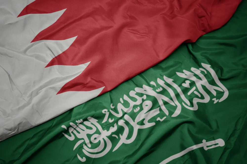 The deal follows the establishment of the Saudi-Bahraini Investment Co., a PIF subsidiary. Shutterstock
