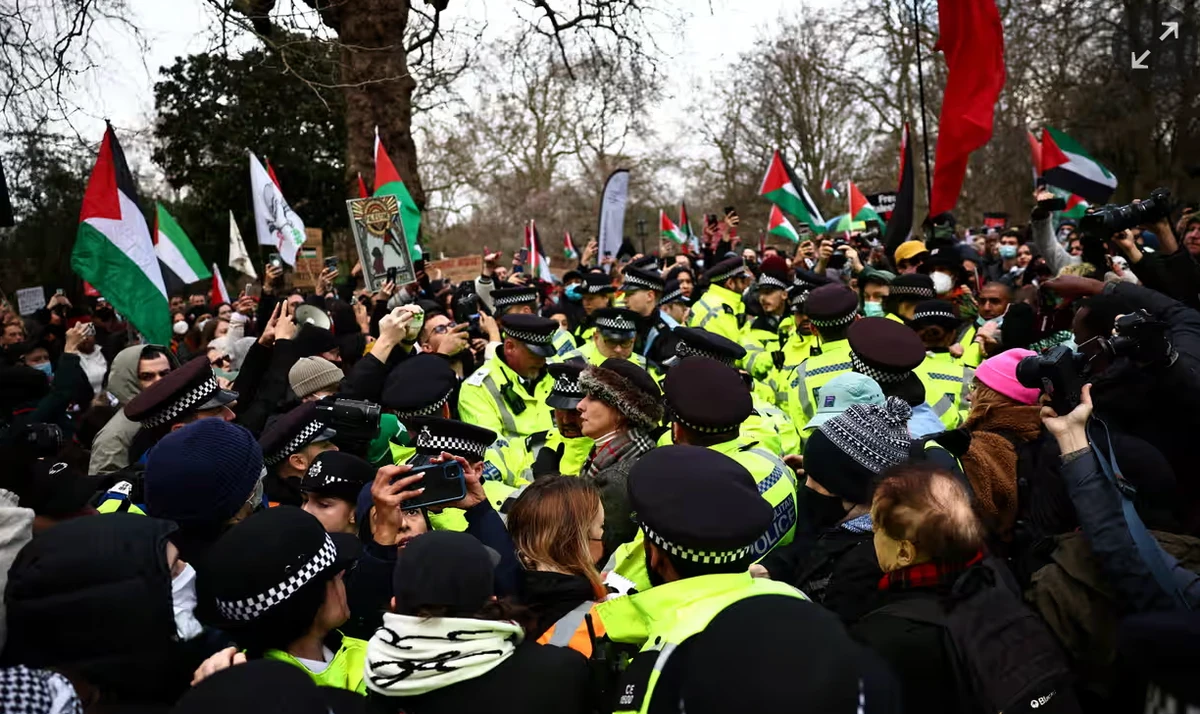 The chief of London’s Metropolitan Police on Tuesday hit back at criticism from the British prime minister over the force’s handling of pro-Palestinian protests in the city since the Oct. 7 Hamas attack on Israel. (AFP)