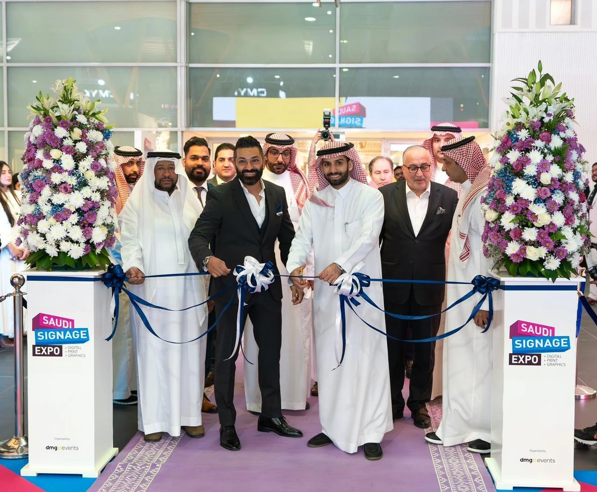 Naif Abdullah Al Rajhi, Vice Chairman of the Board of Directors of the Riyadh Chamber (right) inaugurating expo, also seen is Islam Hafez, DMG General Manager in KSA (left). (Supplied)