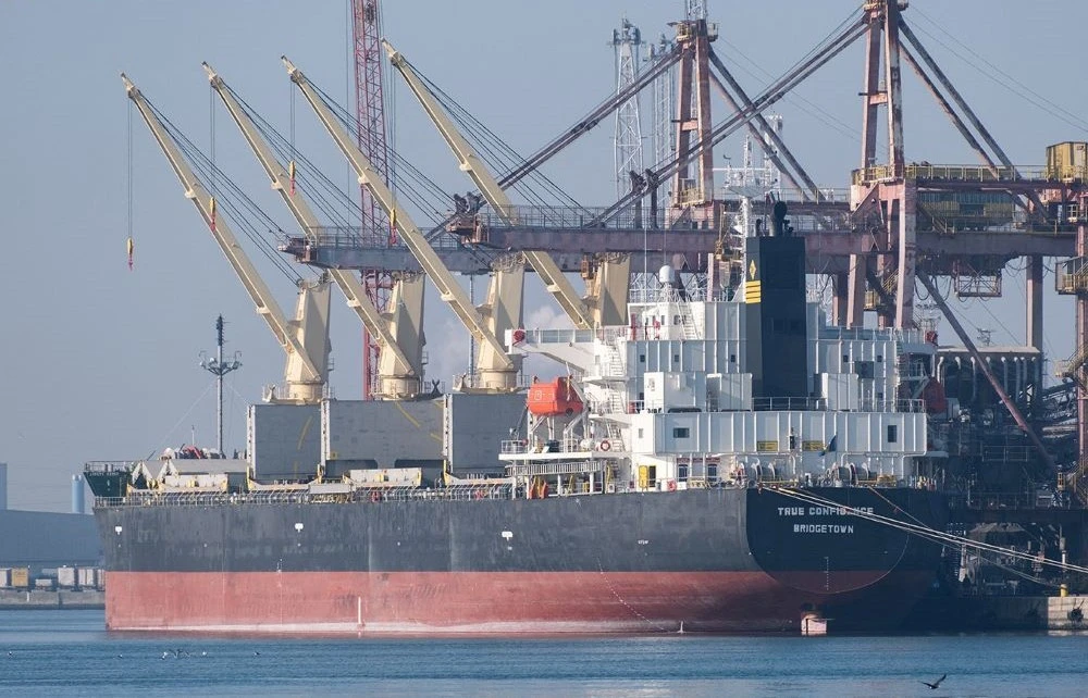 Three dead after Houthi attack on bulk carrier off Yemen’s Aden