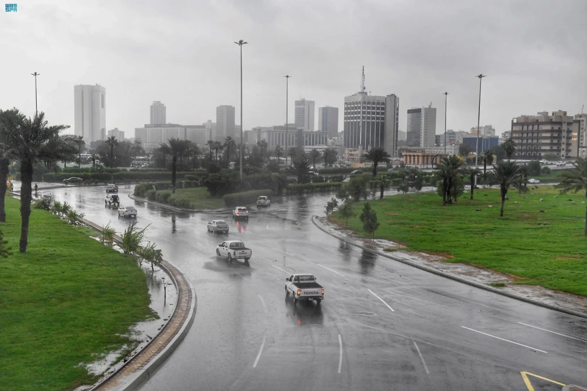 The General Directorate of Civil Defense said chances of thunderstorms have been forecast until Monday. (File/SPA)