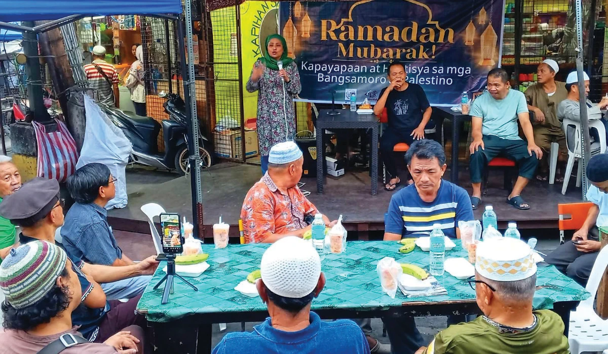 Throughout Ramadan, Filipinos get together for the solidarity iftars known as Duyog Ramadan. (Supplied)