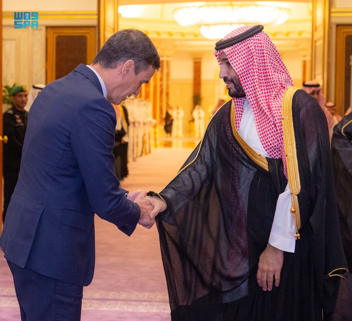 Crown Prince Mohammed bin Salman received Spanish prime minister Pedro Sanchez at the Al-Salam Royal Palace in Jeddah on Tuesday, Saudi Press Agency reported. (SPA)