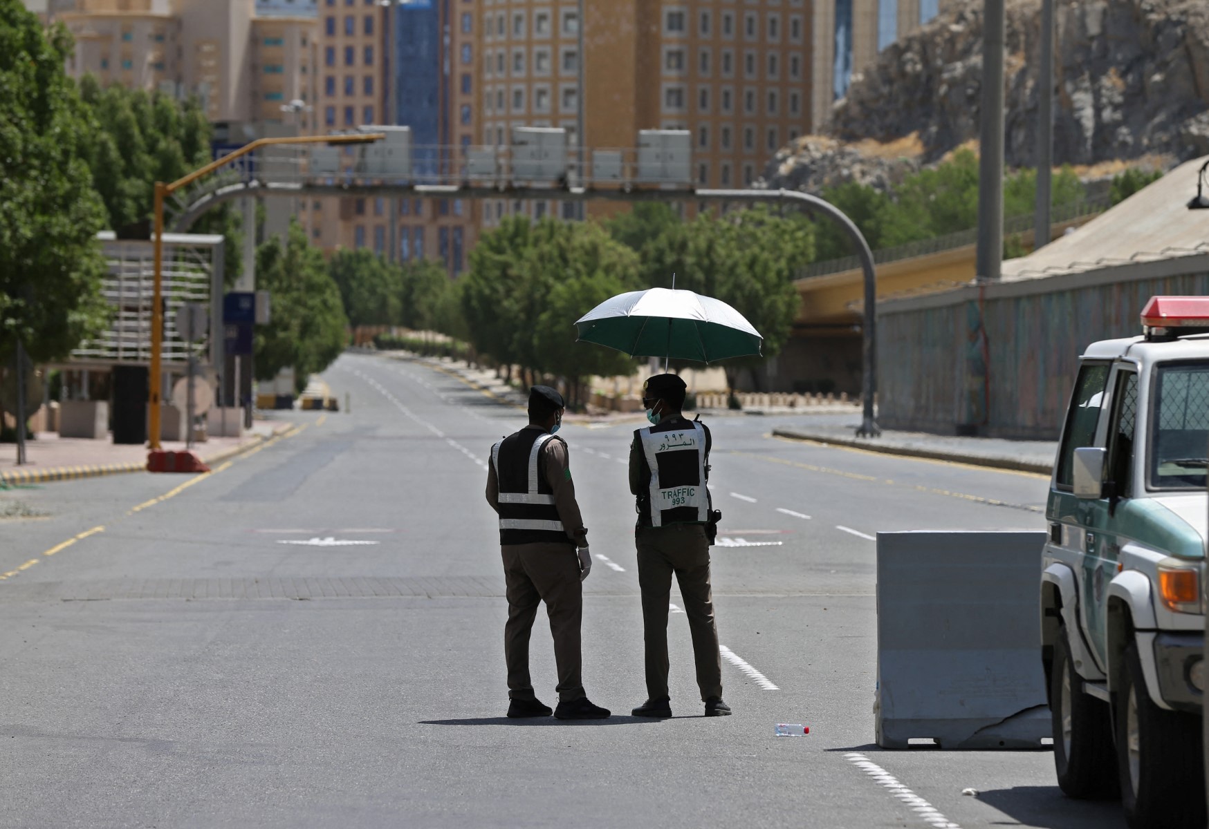 Suspected violations can be reported on the toll-free number 911 in the Makkah and Riyadh regions, and 999 or 996 in other regions of the Kingdom. (AFP/File)