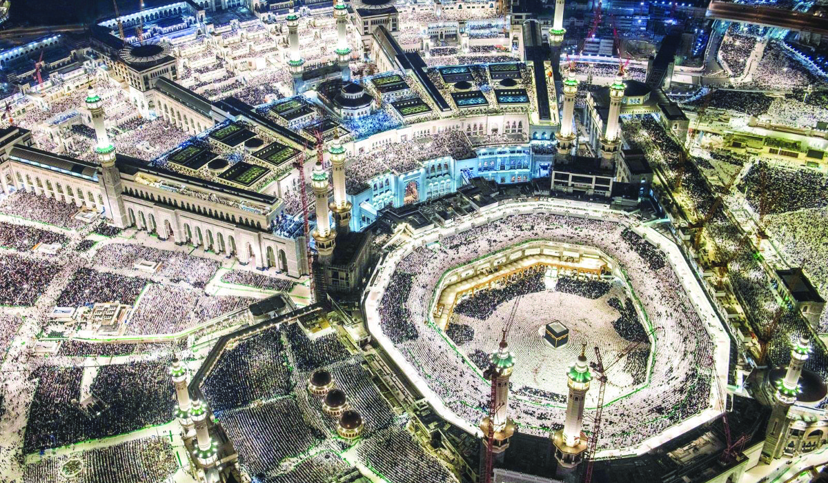 Worshippers from around the world flocked to the Grand Mosque in Makkah for ‘Laylat Al-Qadr’ prayers that was observed in the wee hours of Saturday. (SPA)