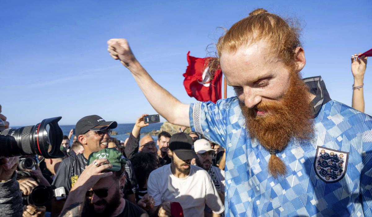10,000 miles and 352 days later, a UK man reaches his goal of running the length of Africa