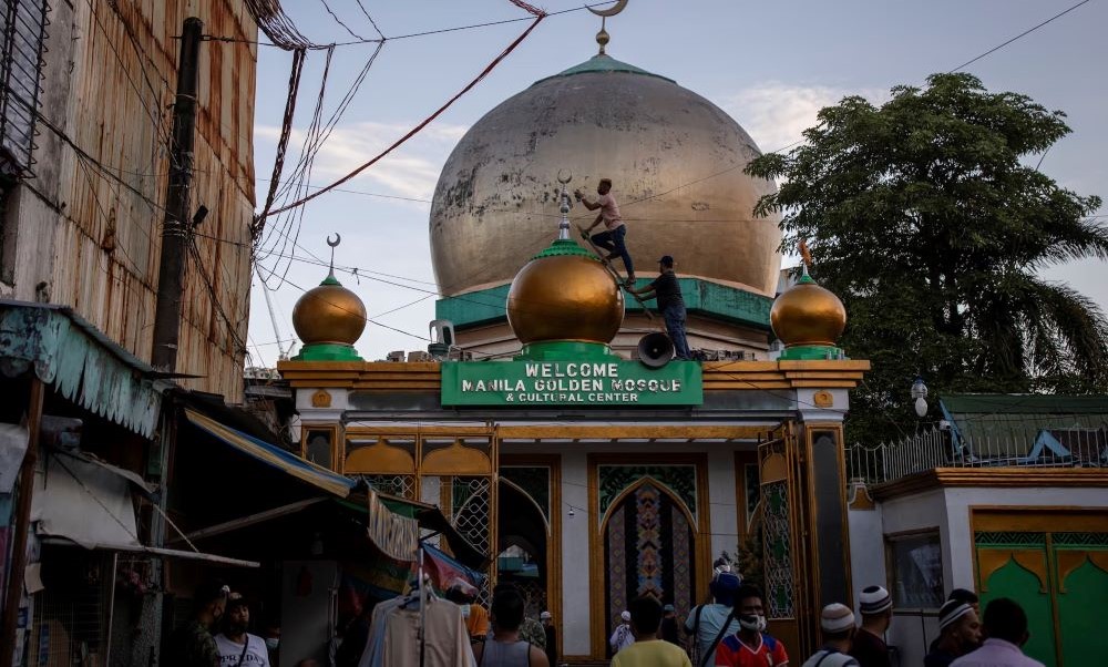 Thousands of Filipino Muslims to perform Eid prayers at Manila Golden Mosque