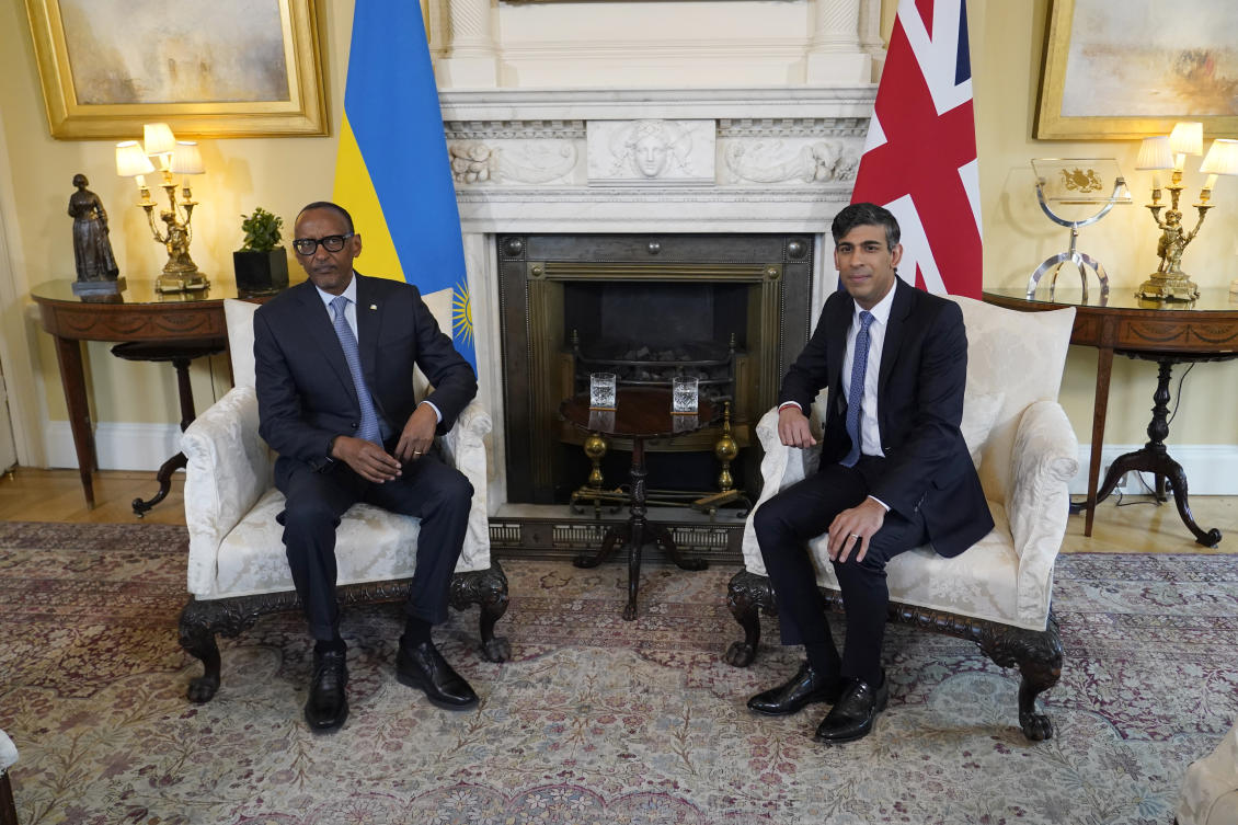 Britain’s Prime Minister Rishi Sunak and the President of Rwanda Paul Kagame pose for the media, ahead of their meeting inside 10 Downing Street in London, on Apr. 9, 2024. (AP)