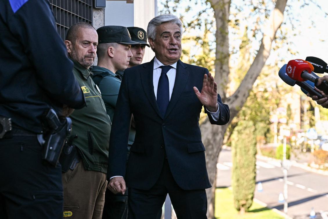 Spanish football presidency favorite to be investigated in graft case