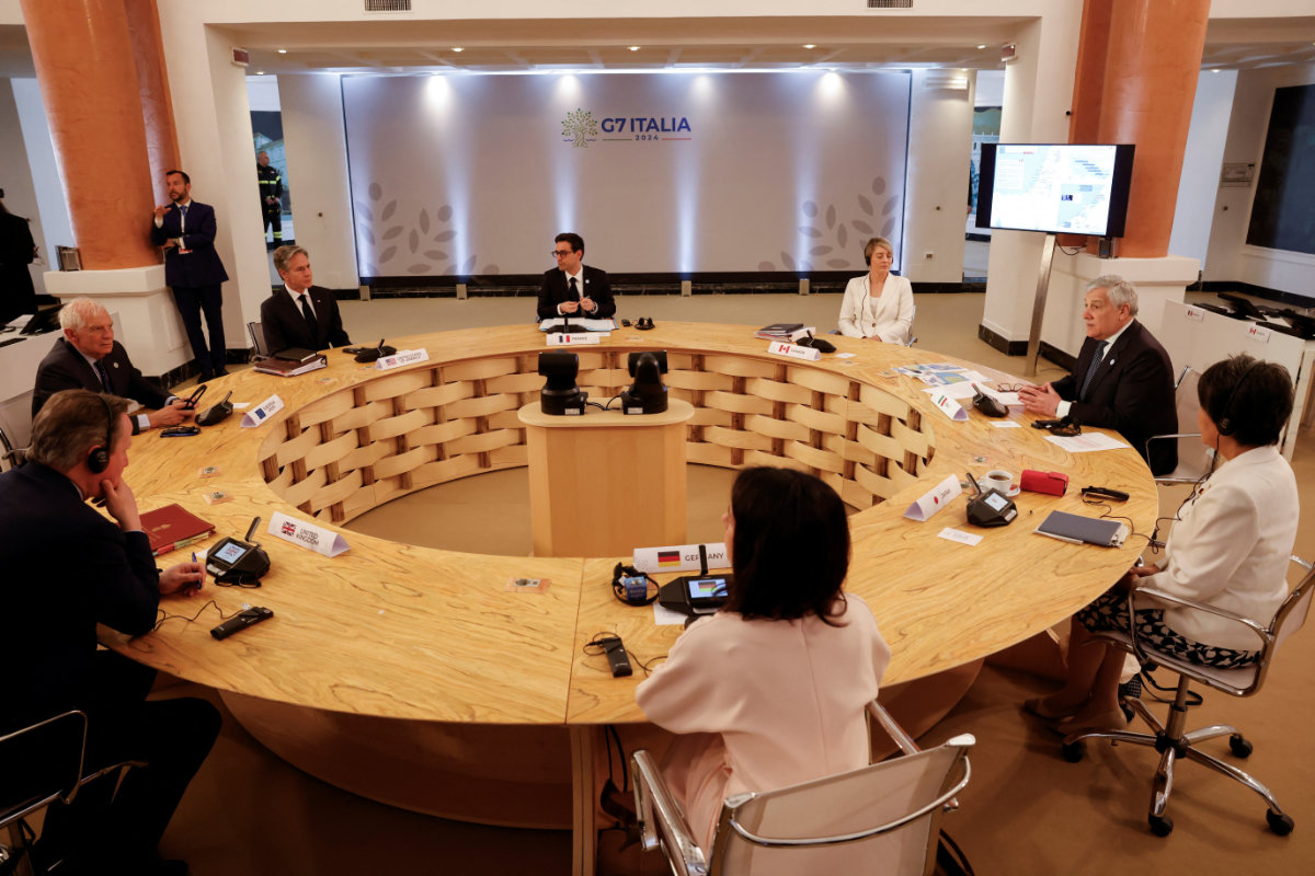 Foreign ministers of the Group of Seven (G7) nations gather on the second day of their meeting on Capri island, Italy, on April 18, 2024. (REUTERS/Pool)