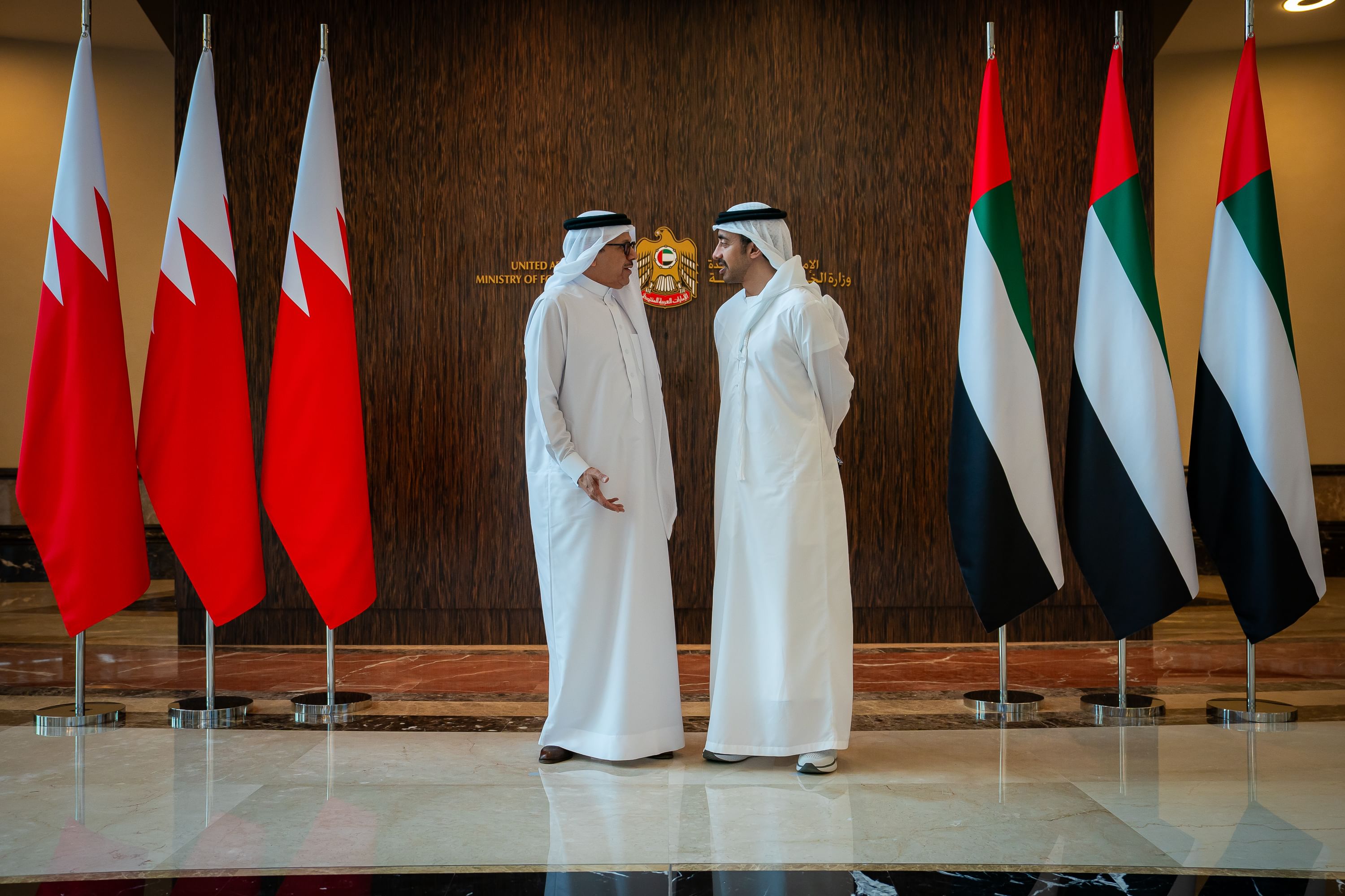 UAE Minister of Foreign Affairs Sheikh Abdullah bin Zayed Al Nahyan received his Bahraini counterpart Dr. Abdul Latif bin Rashid Al Zayani in Abu Dhabi. (WAM)