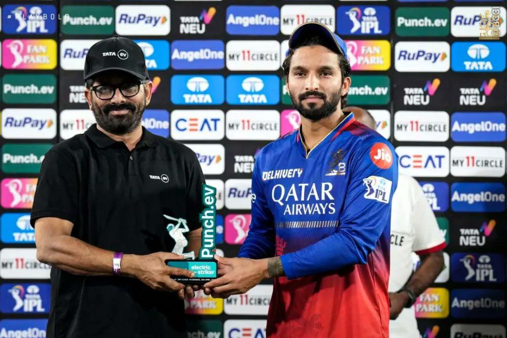 Rajat Patidar’s explosive 20-ball 50 propelled Bengaluru to 130 in the 13th over. (X/@RCBTweets)