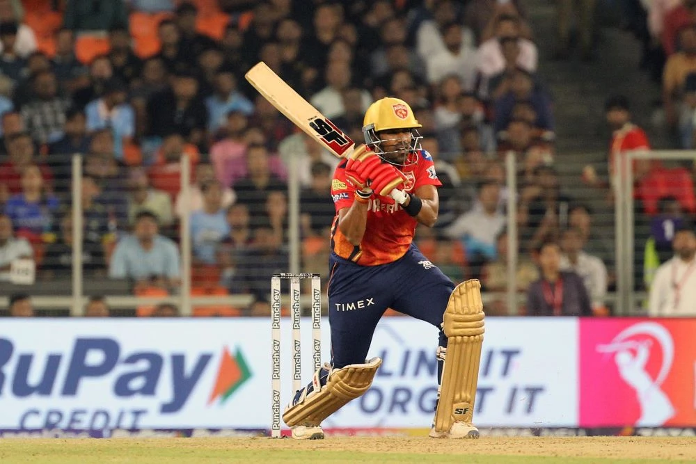 Punjab Kings’ Shashank Singh plays a shot during the Indian Premier League cricket match between Gujarat Titans and Punjab Kings in Ahmedabad, India, Thursday, April 4, 2024. (AP Photo)