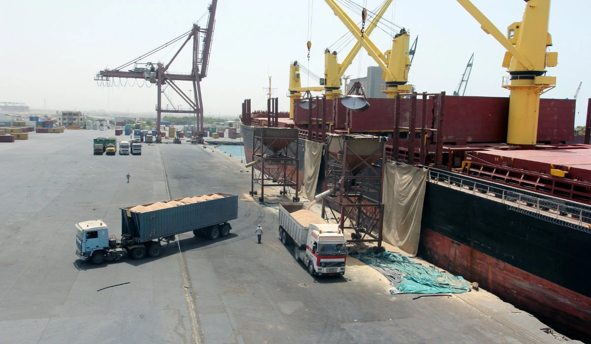 A ship unloads grain at the Red Sea port of Hodeidah, Yemen. (REUTERS file photo)