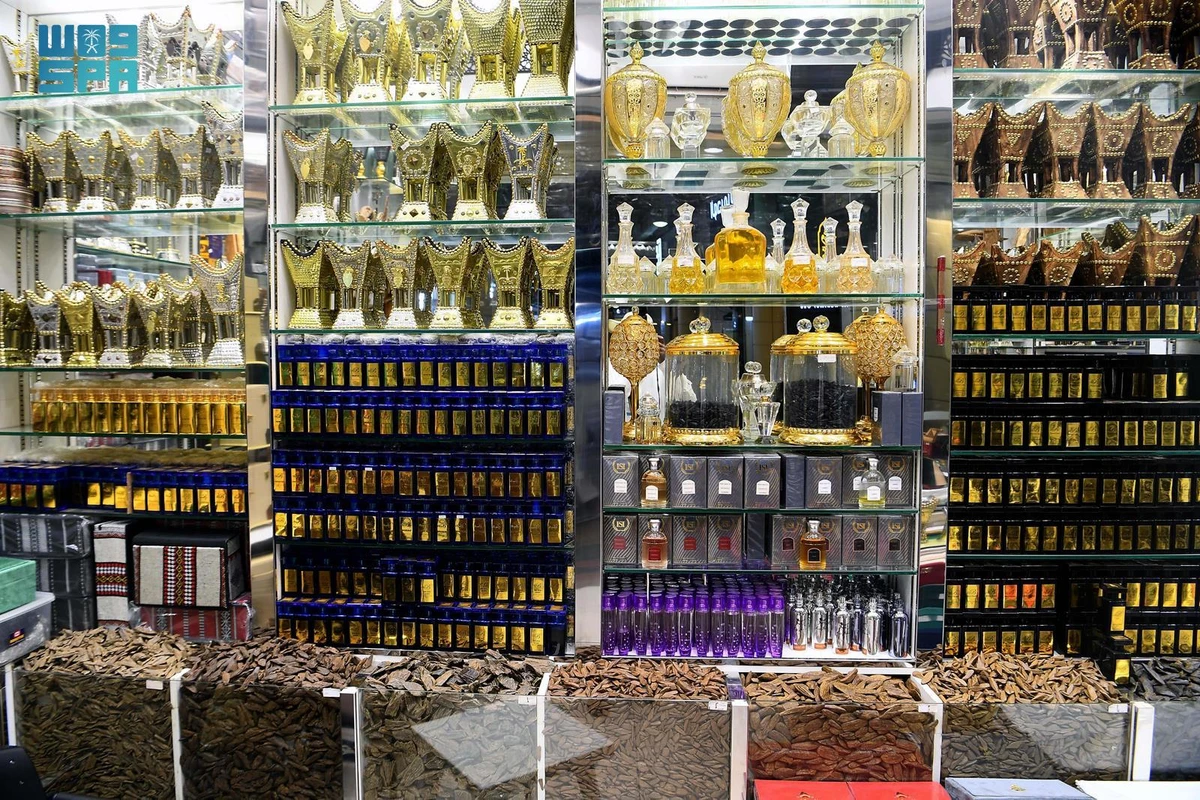 A surge in demand for oud (agarwood) and incense is being witnessed in Riyadh markets in the lead-up to Eid Al-Fitr. (SPA)