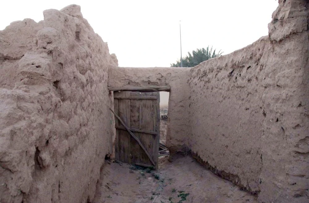 The Eastern Mosque was constructed using locally sourced materials. (SPA)