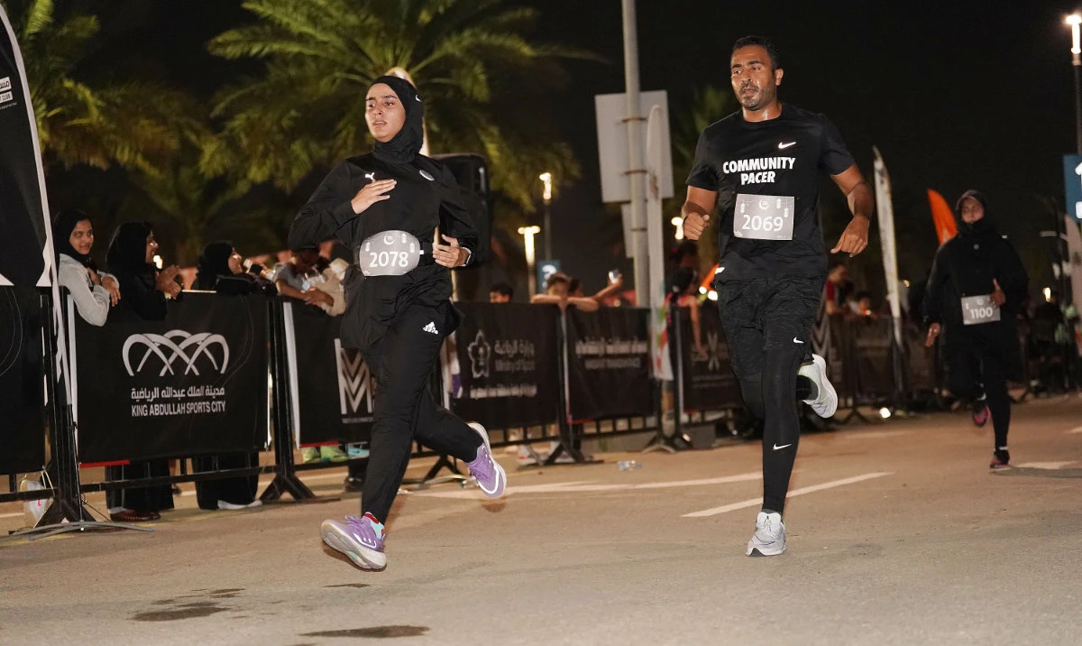 In Riyadh, the R7 Run brought together hundreds of participants representing an array of 37 nationalities, fostering unity and diversity through the universal language of sport.
