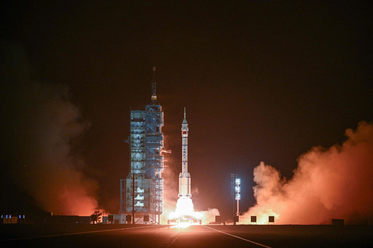 China’s Shenzhou-18 mission docks with space station