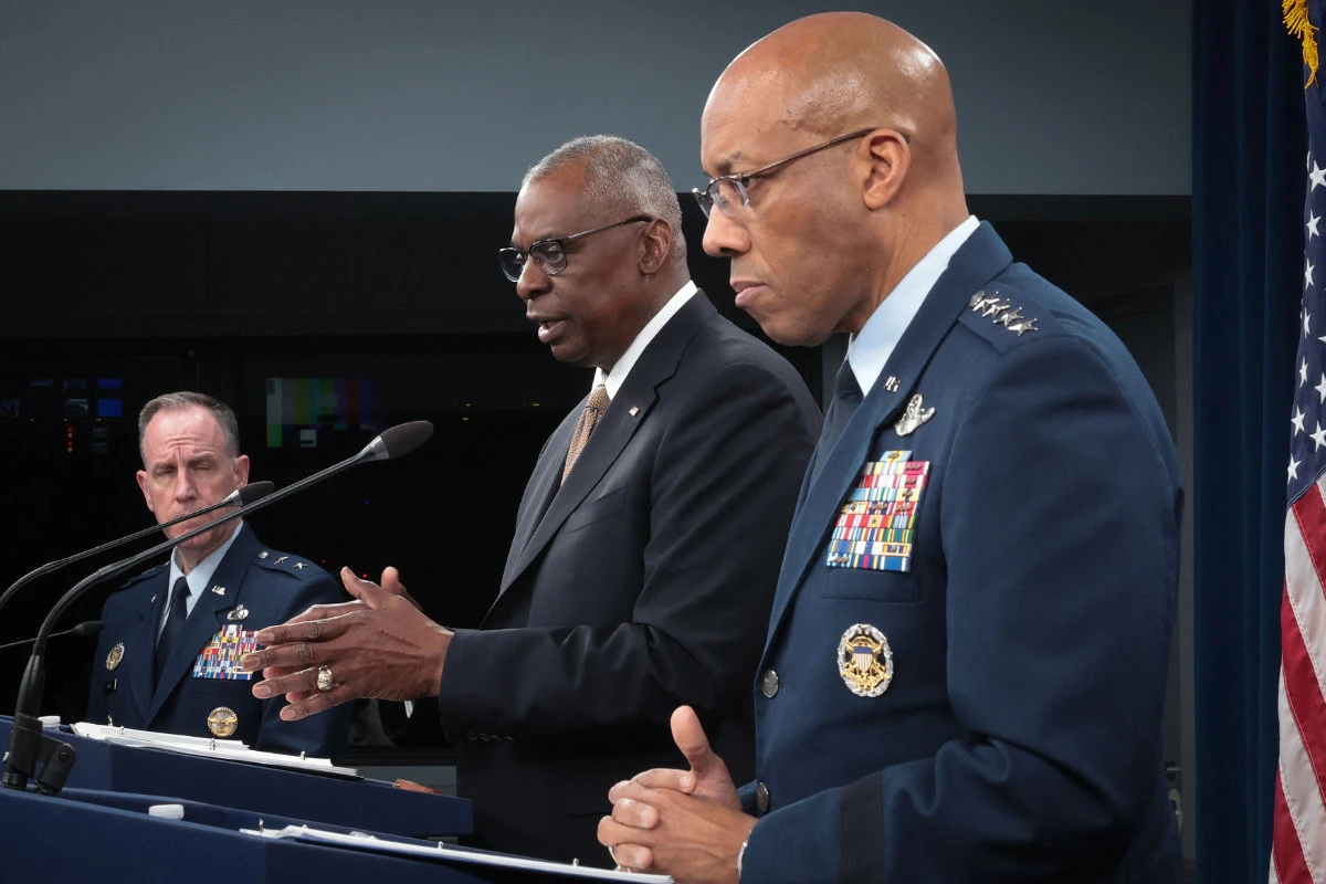 US Secretary of Defense Lloyd Austin (C) and Chairman of the Joint Chiefs of Staff Gen. C. Q. Brown, Jr. (R) answer questions during a press briefing at the Pentagon April 26, 2024 in Arlington, Virginia. (Getty Images/AFP)