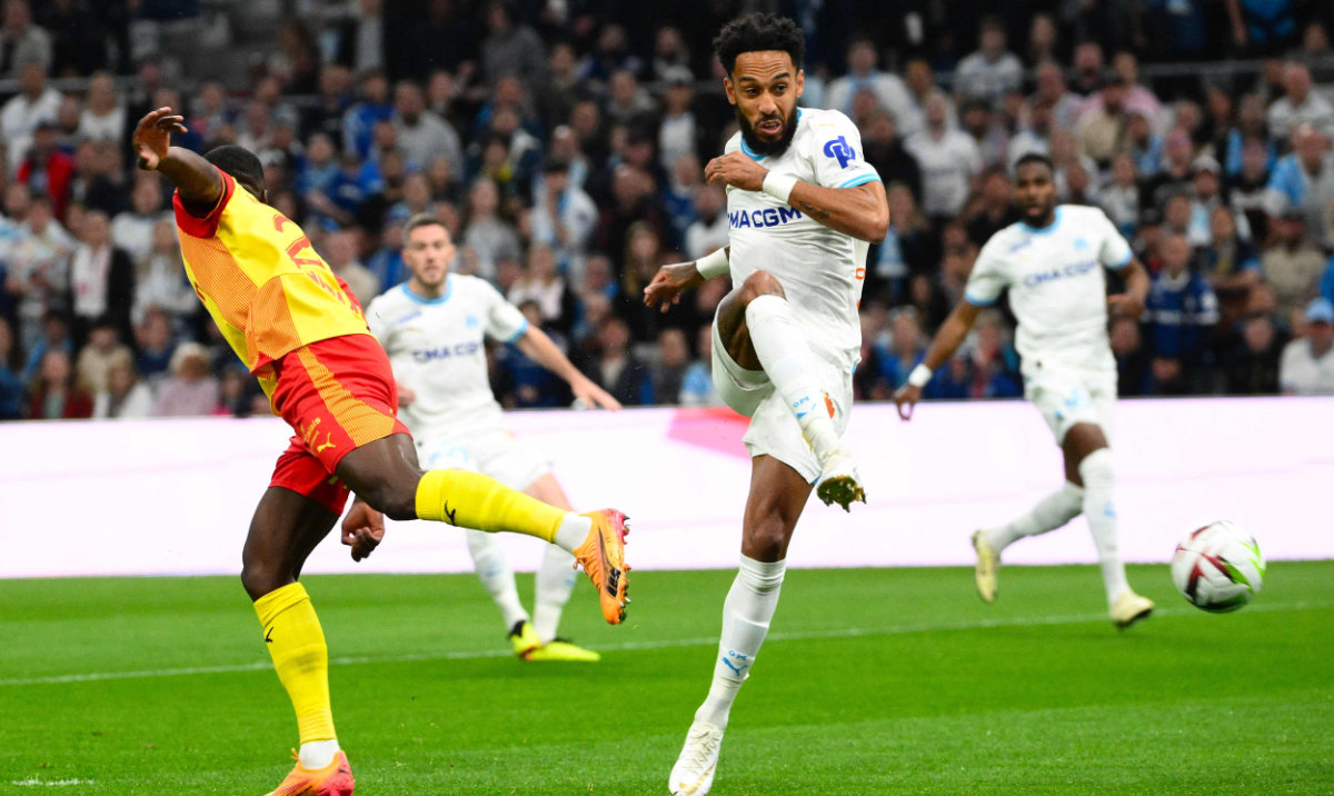 Marseille's French-Gabonese forward Pierre-Emerick Aubameyang scores a goal during the French L1 football match between Olympique Marseille and RC Lens at Stade Velodrome in Marseille, southern France, on April 28, 2024. (AFP)