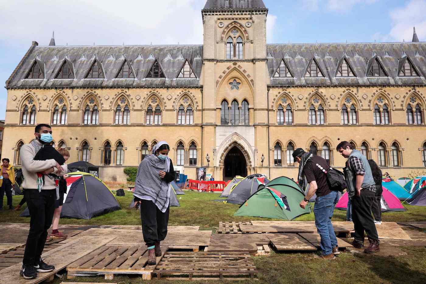 UK prime minister summons university leaders over pro-Palestinian protests