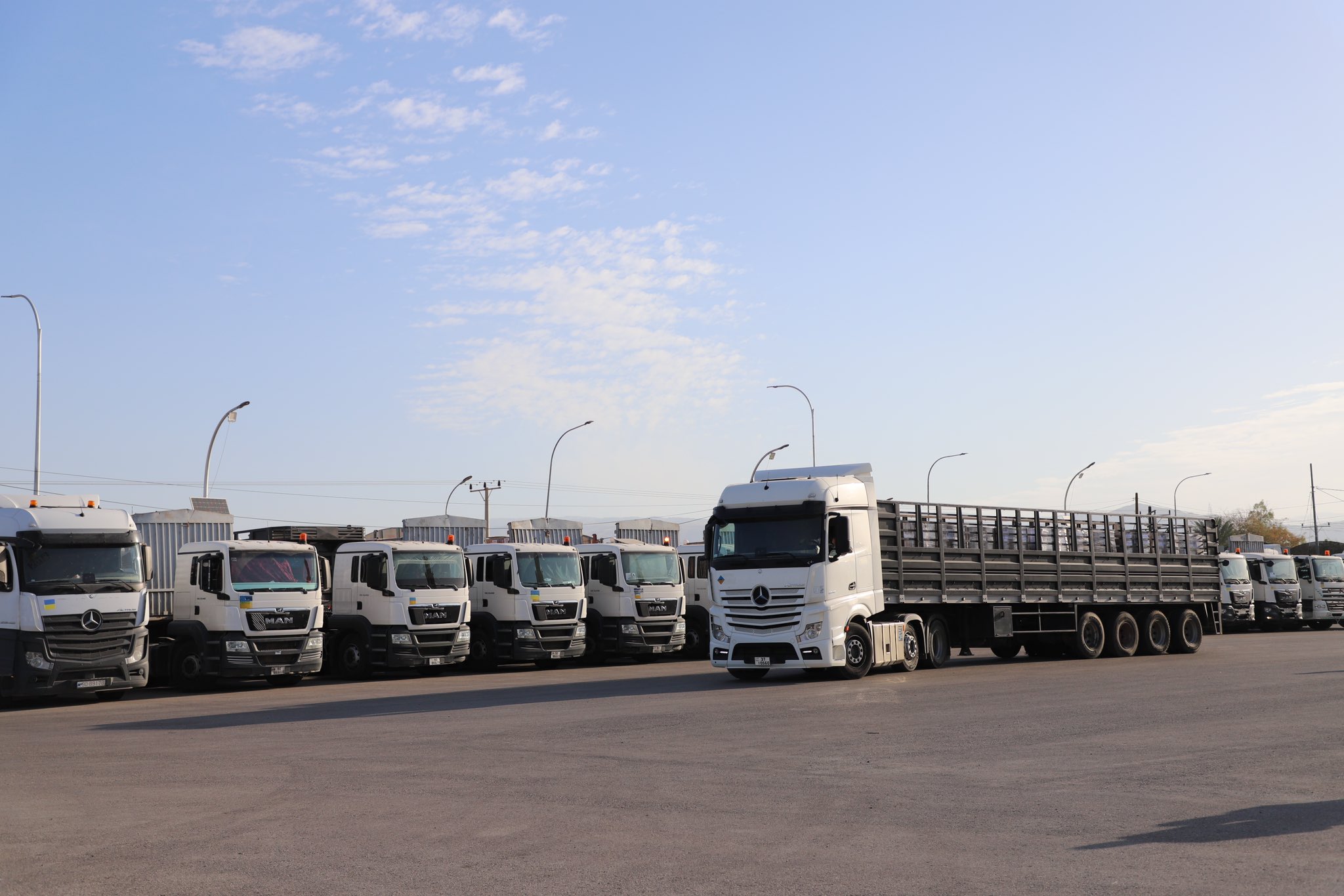 The aid convoy belonged to the Jordan Hashemite Charity Organization and was attacked by Israeli settlers on its way to Gaza. (File/JHCO)