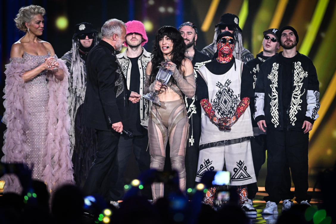Singer Loreen performing on behalf of Sweden celebrates with the trophy after winning the final of the Eurovision Song contest 2023 on May 13, 2023 at the M&S Bank Arena in Liverpool. (Oli SCARFF / AFP)