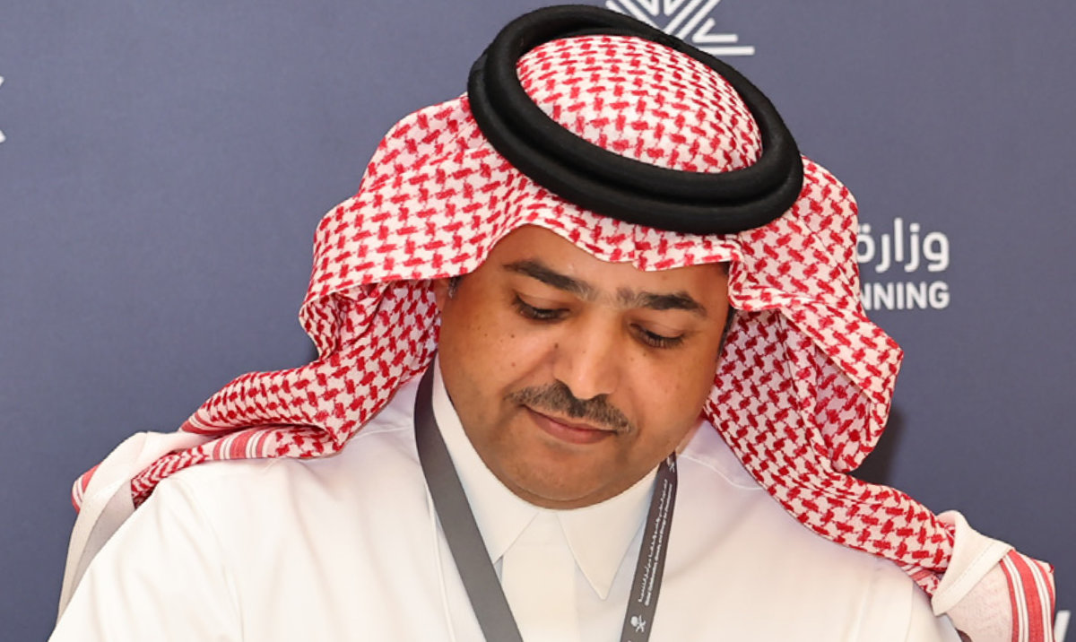 At the World Economic Forum Special Meeting in Riyadh, Olayan Al-Wetaid, CEO of stc Group, signed a pledge that commits the group to become net-zero by 2060 or earlier.