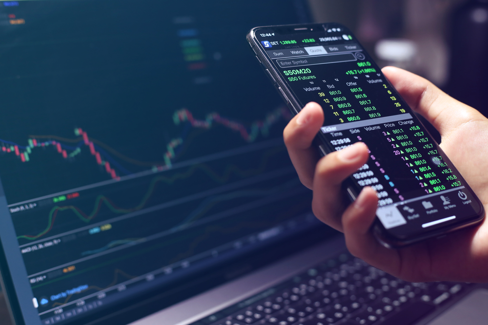 Closing bell: Saudi main index slips to close at 12,217