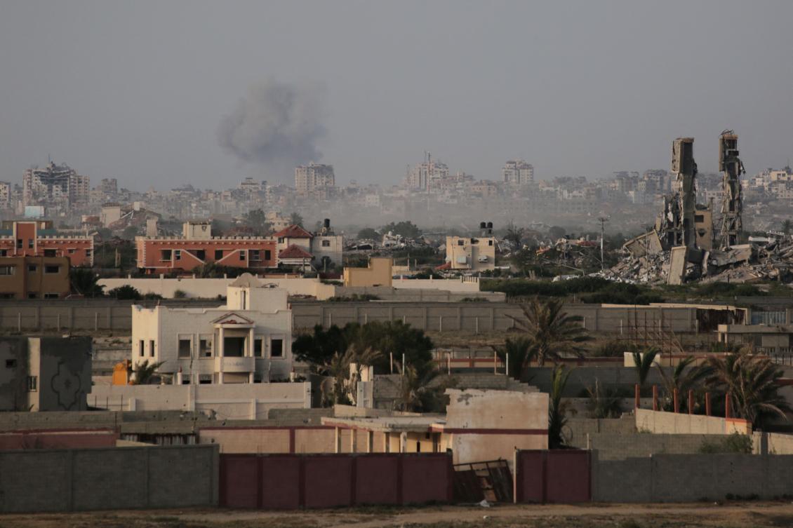 Smoke billows after an Israeli strike in the central Gaza Strip on May 18, 2024. Heavy Israeli bombardments have been reported in the central Nuseirat camp since the military launched a ‘targeted’ operation focusing on Rafah in early May. (AFP)