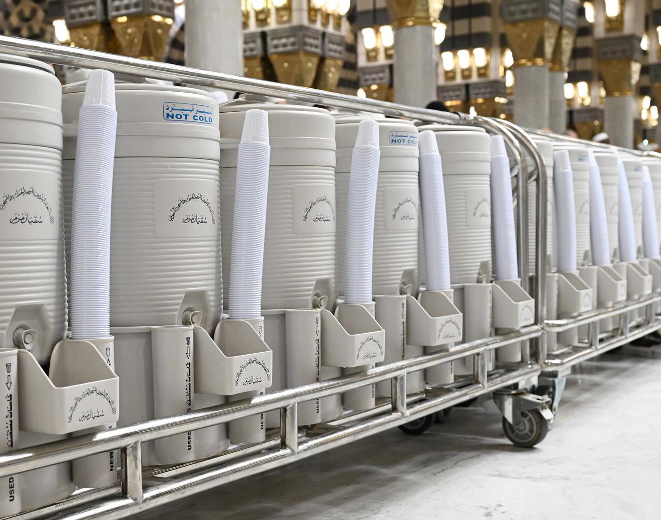 300 tons of Zamzam water are brought daily from Makkah to the Prophet’s Mosque in Madinah. (SPA)