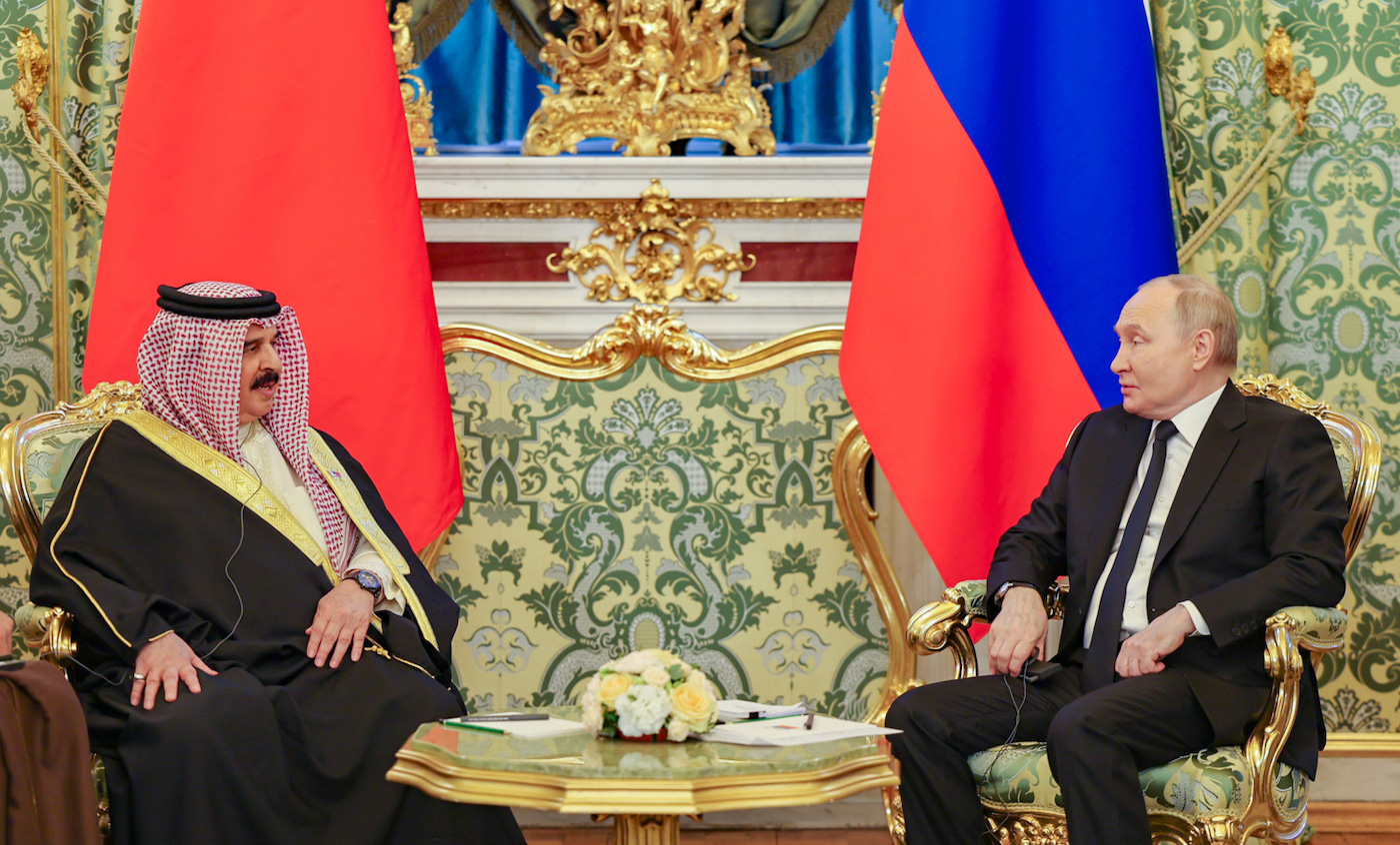 Russian President Vladimir receives Bahrain's King Hamad at the Kremlin in Moscow, Russia, May 23, 2024. (BNA)