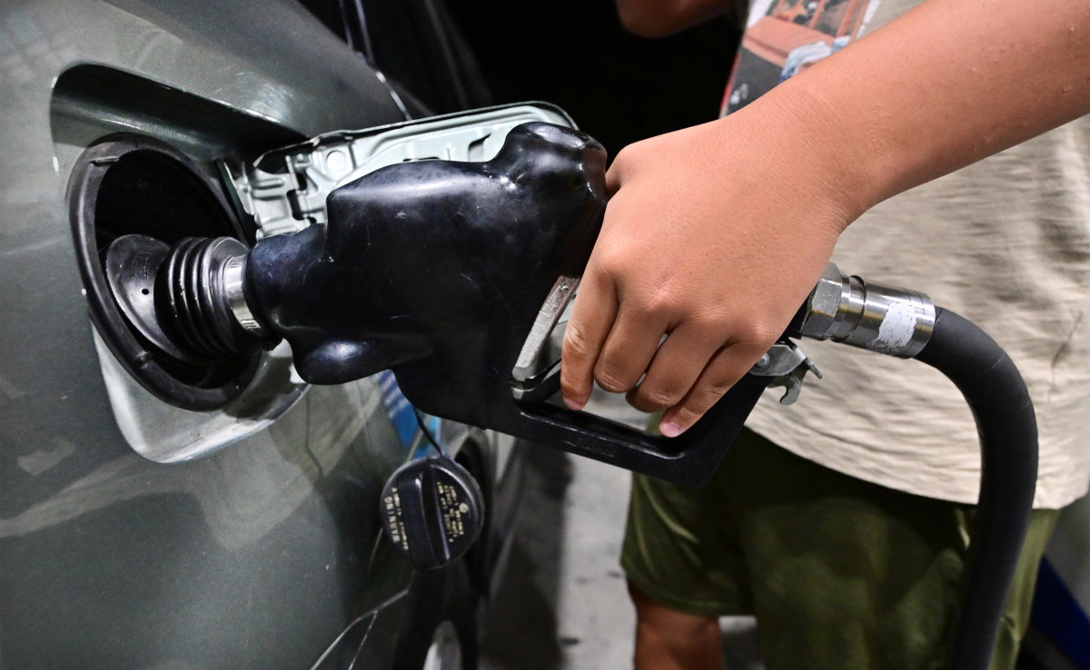 Saudi Arabia’s crude exports reached 6.41 million barrels per day in March, according to an analysis from the Joint Organizations Data Initiative. (AFP)