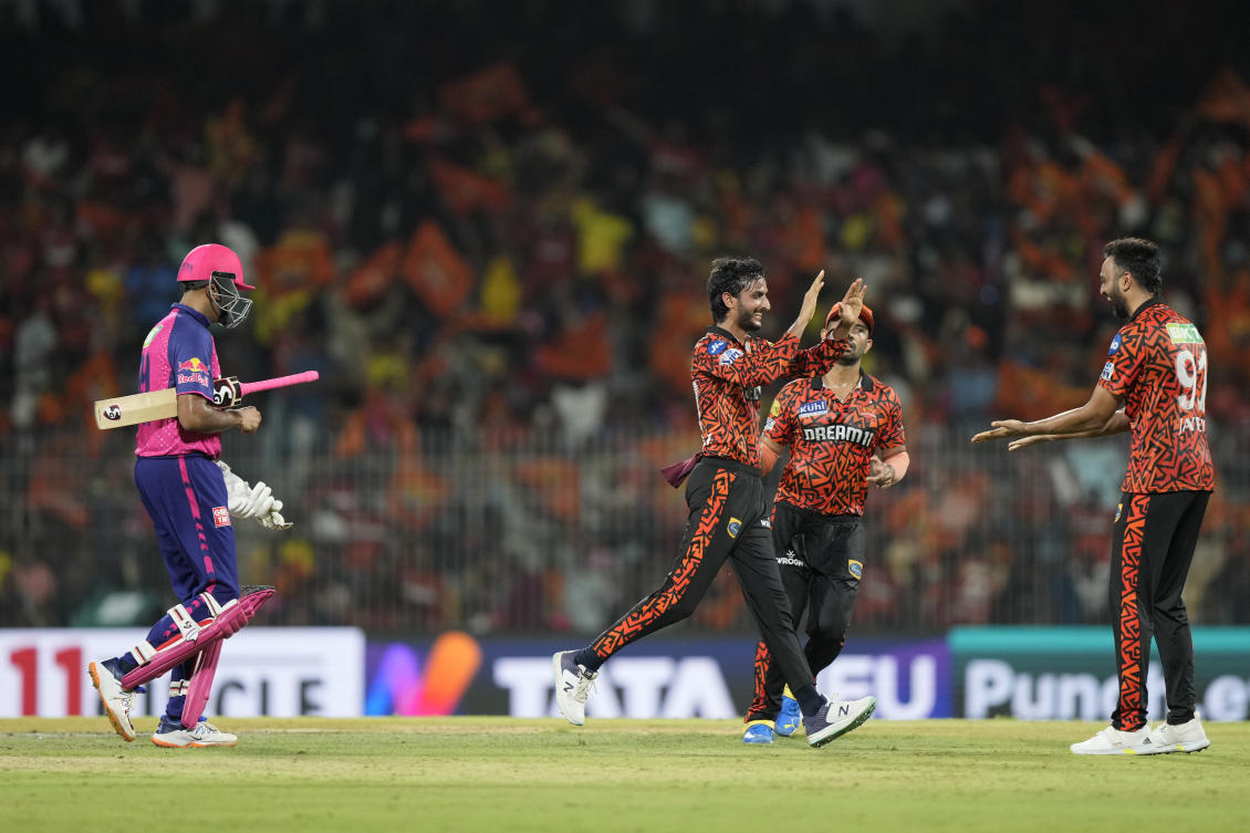 Sunrisers Hyderabad down Rajasthan Royals to set up IPL final with Kolkata Knight Riders