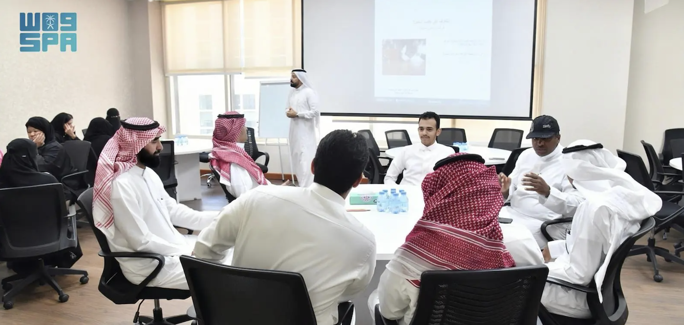 An initiative offering 100,000 training opportunities to workers serving Hajj and Umrah pilgrims began on Sunday. (SPA)