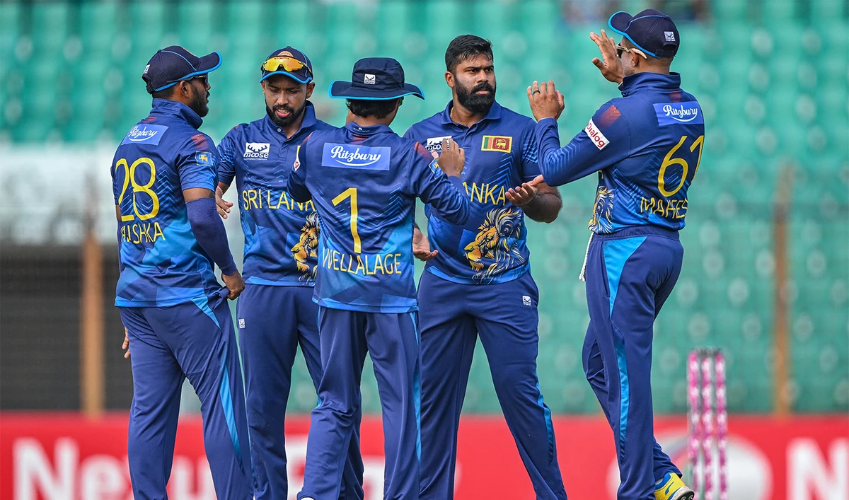 Sri Lanka's Lahiru Kumara (2R) celebrates with teammates after taking the wicket of Bangladesh's Anamul Haque during the third and last one-day international (ODI) cricket match between Bangladesh and Sri Lanka at the Zahur Ahmed Chowdhury Stadium in Chittagong on March 18, 2024. (AFP/File)
