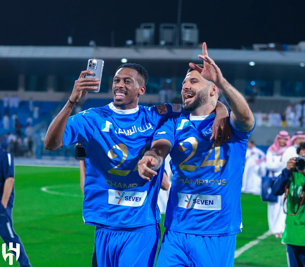 Al-Hilal wrapped up the Roshn Saudi League title with a comprehensive 4-1 win over Al-Hazem on Saturday at Kingdom Arena in Riyadh. (X/@AlHilal_FC)
