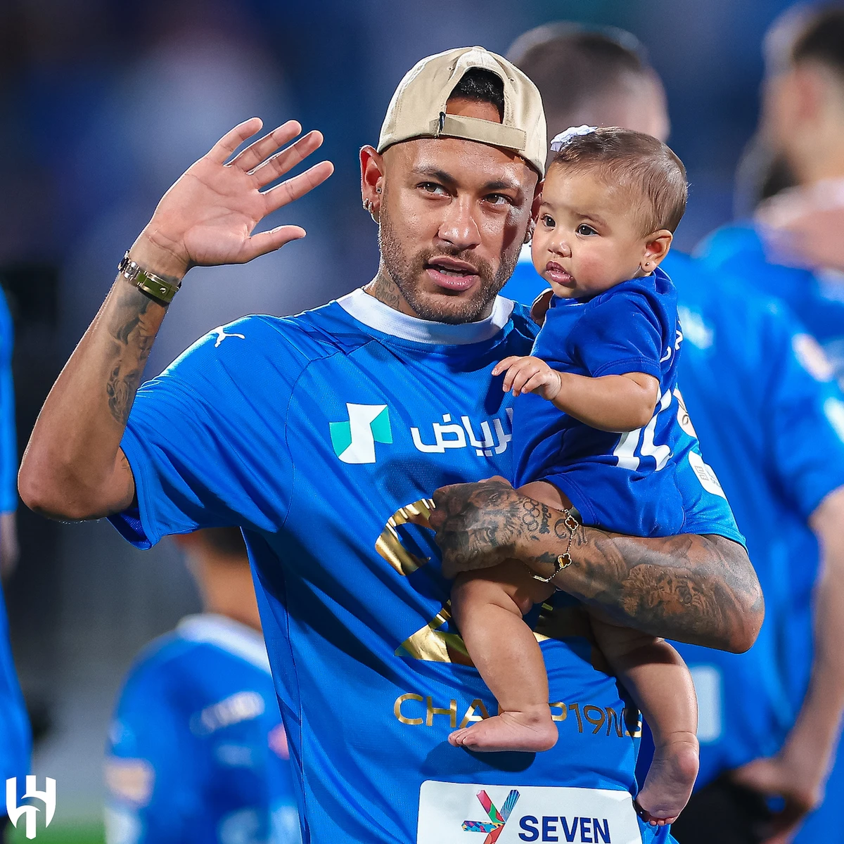 Neymar celebrated with his Al-Hilal team-mates after they clinched the Rosh Saudi league title on Saturday. (X: @Alhilal_EN)