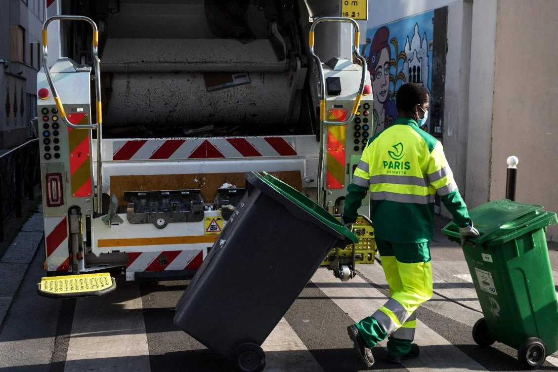 The strike movement of Parisian garbage collectors which threatens the entire period of the Olympic Games (July 26 — August 11) began on May 14, 2024. (AFP)